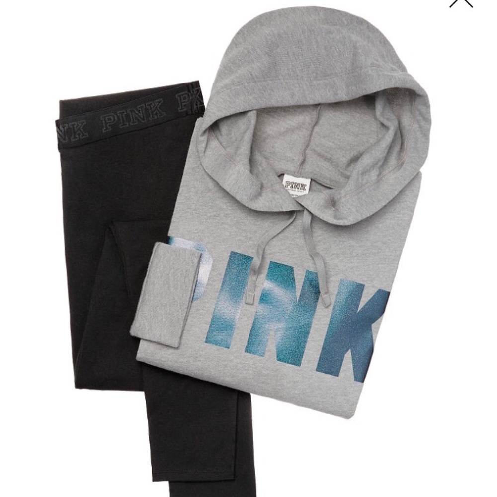 VS Pink perfect pullover gift set xs